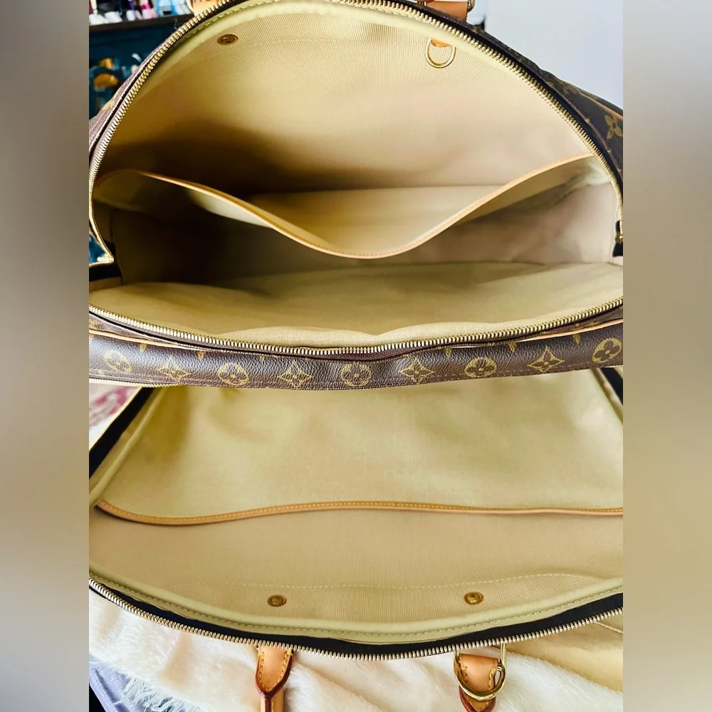 Louis Vuitton Monogram Alize 24h Travel Bag - Picture 14 of 16